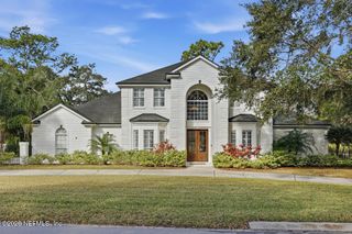 7956 HOLLYRIDGE Road, Jacksonville, FL 32256