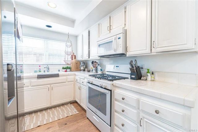 719 Poinsettia, Corona Del Mar, CA 92625