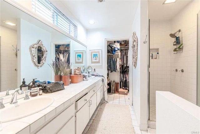 719 Poinsettia, Corona Del Mar, CA 92625