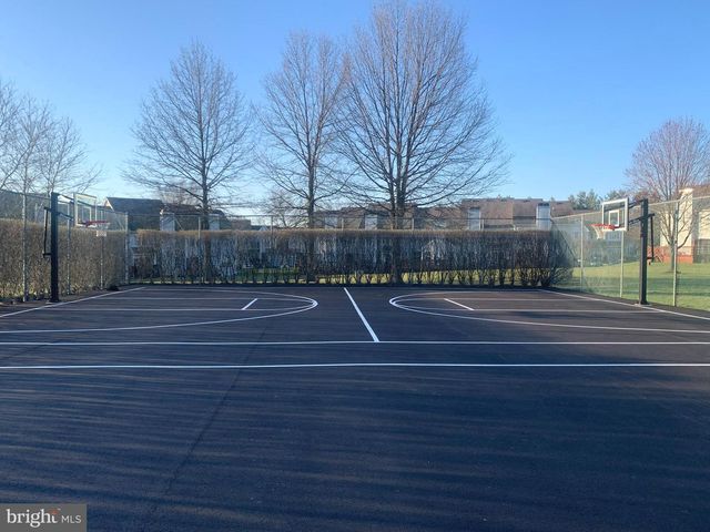 2016 GREENES WAY CIR, Collegeville, PA 19426