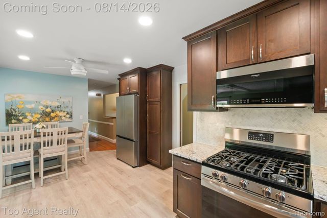 11202 Lorman Drive, Sterling Heights, MI 48312
