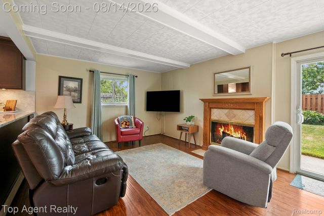 11202 Lorman Drive, Sterling Heights, MI 48312