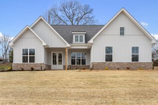 314 Woodland Creek Dr, Mcminnville, TN 37110