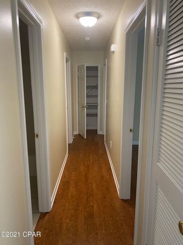 610 E Pine Forest Drive, Lynn Haven, FL 32444