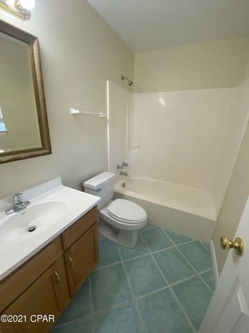 610 E Pine Forest Drive, Lynn Haven, FL 32444