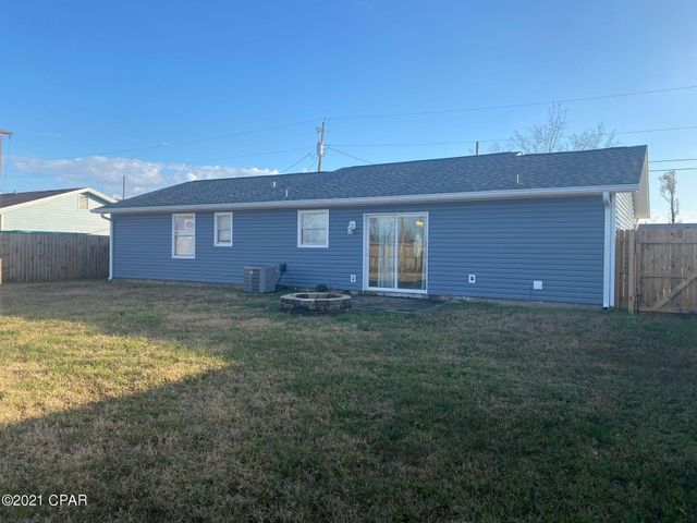 610 E Pine Forest Drive, Lynn Haven, FL 32444