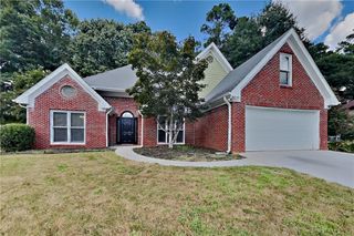 566 Wine Cluster Court, Grayson, GA 30017