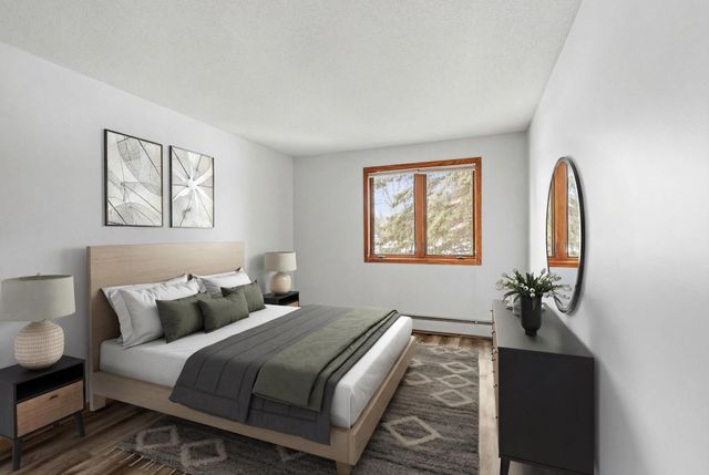 4300 Trenton Lane N 2214, Plymouth, MN 55442