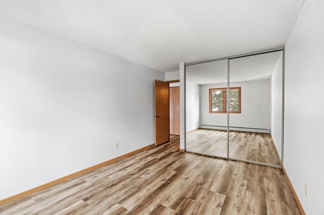 4300 Trenton Lane N 2214, Plymouth, MN 55442