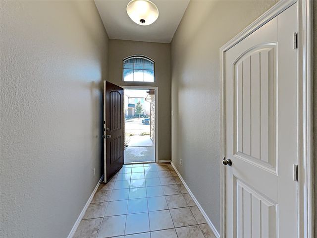 7948 Mosspark Lane, Fort Worth, TX 76123