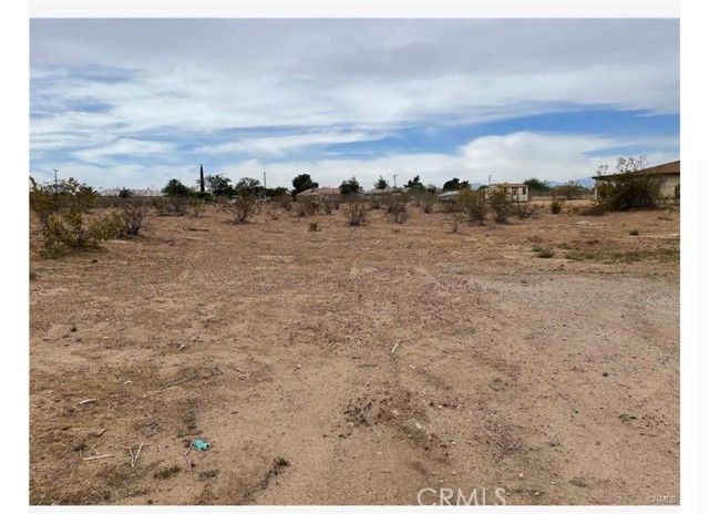 0 Sequoia, Hesperia, CA 92345