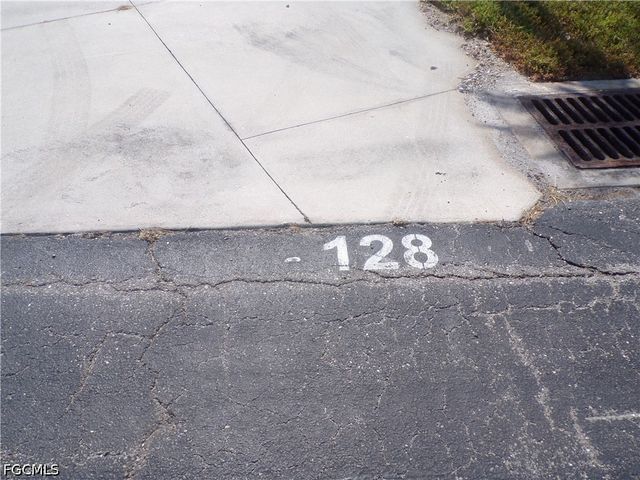 128 Cortez WAY, Fort Myers Beach, FL 33931