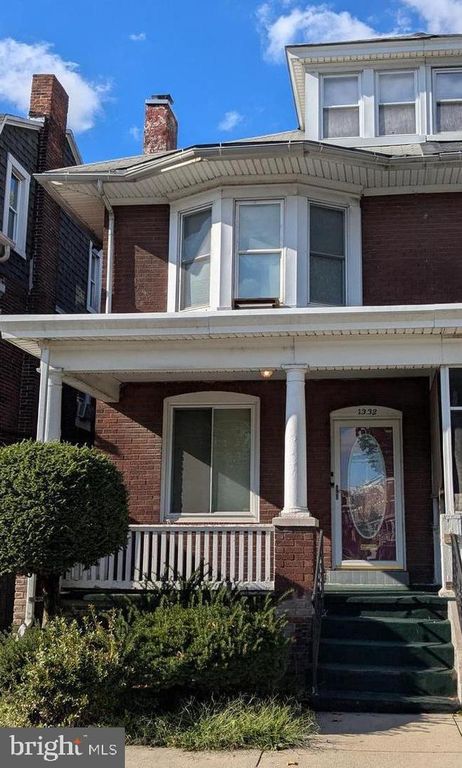 1332 STATE ST, Harrisburg, PA 17103