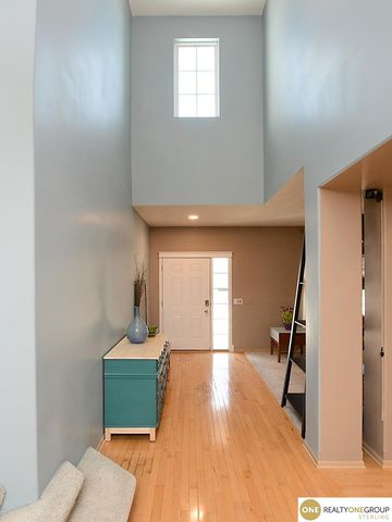 2908 N 169 Street, Omaha, NE 68116