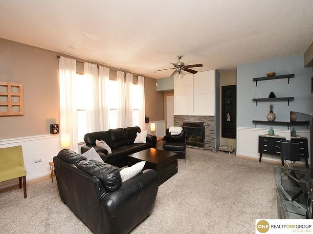 2908 N 169 Street, Omaha, NE 68116