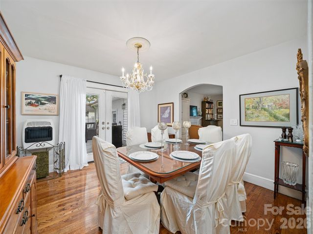 44 Hemlock Avenue, Spruce Pine, NC 28777