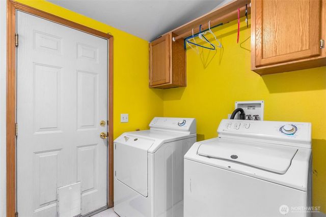 35308 16th Avenue Ct S, Roy, WA 98580