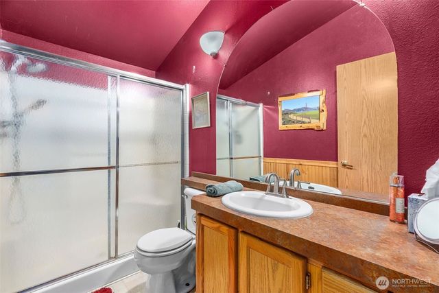 35308 16th Avenue Ct S, Roy, WA 98580