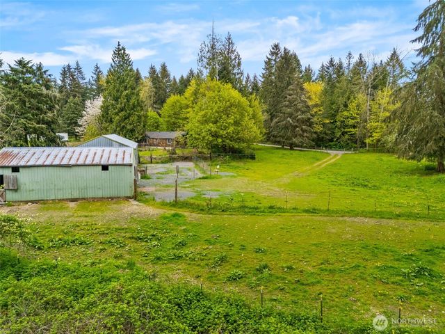 35308 16th Avenue Ct S, Roy, WA 98580