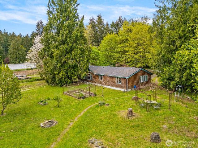 35308 16th Avenue Ct S, Roy, WA 98580