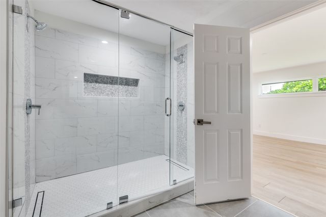 515 John Arden Drive, Waxahachie, TX 75165