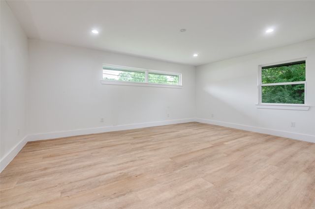 515 John Arden Drive, Waxahachie, TX 75165