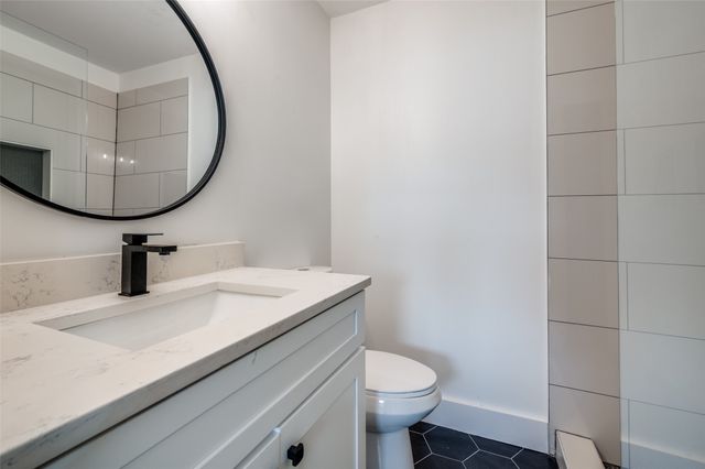 515 John Arden Drive, Waxahachie, TX 75165