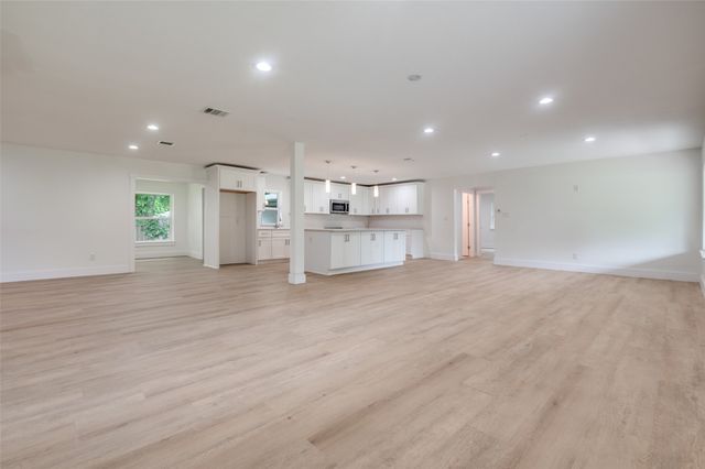 515 John Arden Drive, Waxahachie, TX 75165