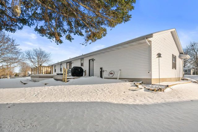 202 Highland AVENUE, Fort Atkinson, WI 53538