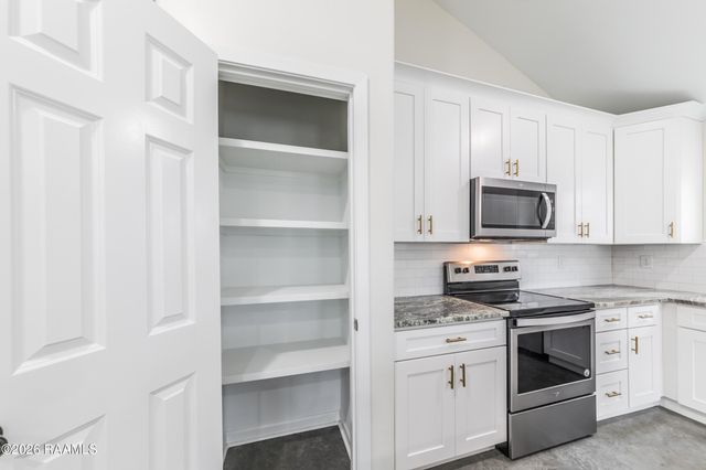 330a Jeanette Street, Lafayette, LA 70506