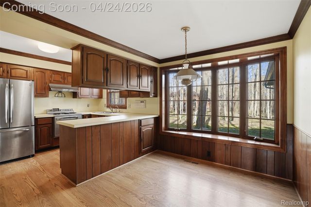 6808 Salem Road, Salem Township, MI 48170