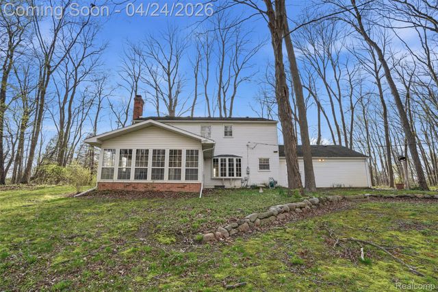 6808 Salem Road, Salem Township, MI 48170