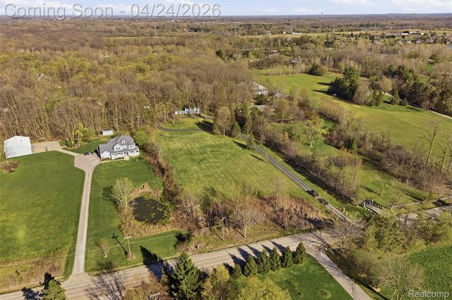 6808 Salem Road, Salem Township, MI 48170