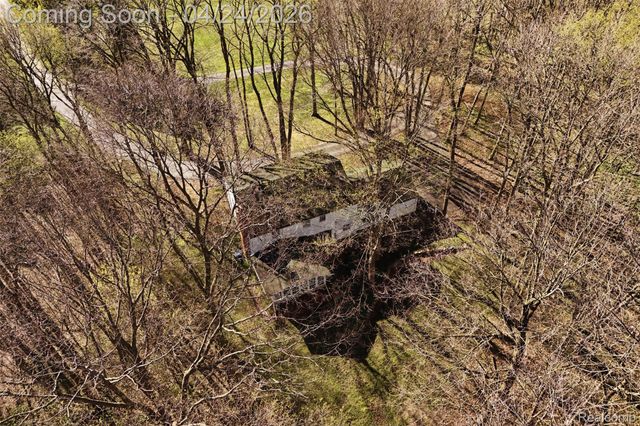 6808 Salem Road, Salem Township, MI 48170