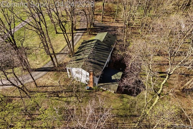 6808 Salem Road, Salem Township, MI 48170