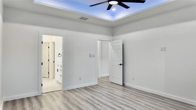 2202 Lakeshore Lane, Glenn Heights, TX 75154