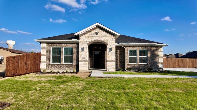 2202 Lakeshore Lane, Glenn Heights, TX 75154