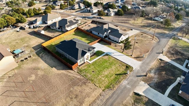 2202 Lakeshore Lane, Glenn Heights, TX 75154