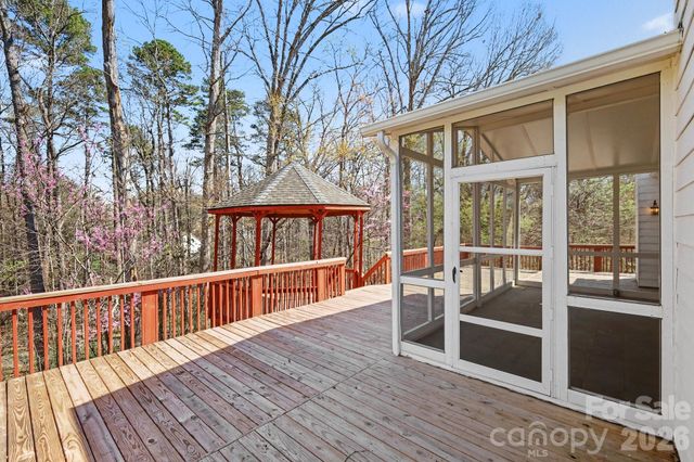 3629 Arklow Road, Charlotte, NC 28269