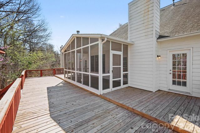 3629 Arklow Road, Charlotte, NC 28269