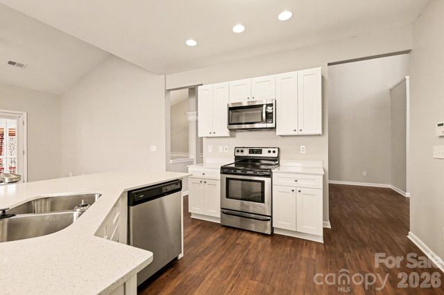 3629 Arklow Road, Charlotte, NC 28269