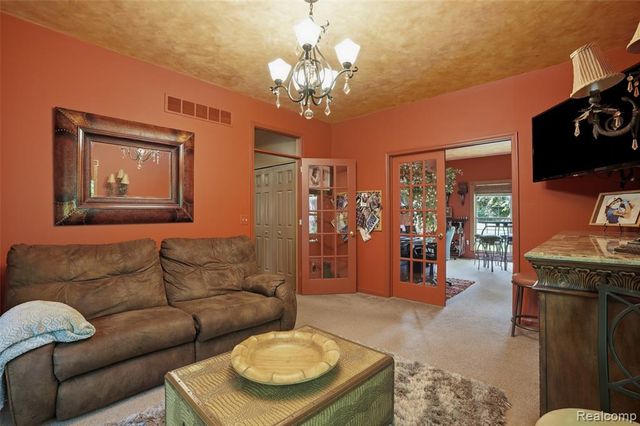 2790 Pine Bluffs Ct., Highland, MI 48357