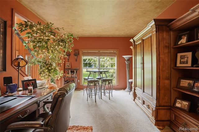 2790 Pine Bluffs Ct., Highland, MI 48357