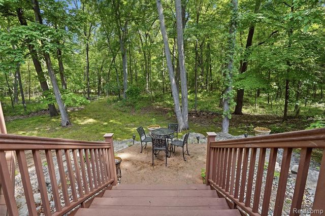 2790 Pine Bluffs Ct., Highland, MI 48357