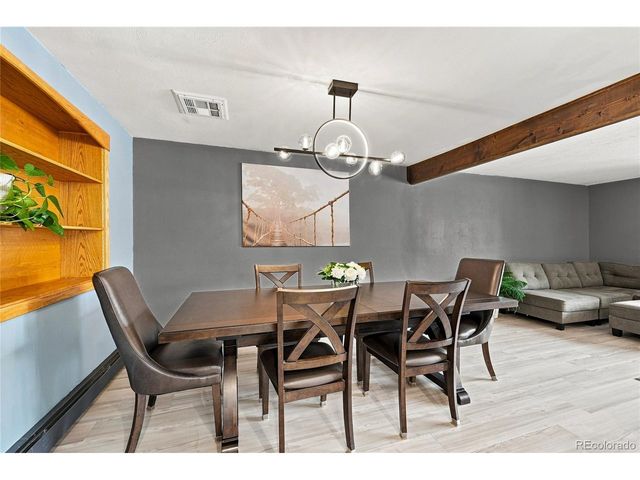 3037 University Ave, Longmont, CO 80503