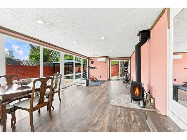 3037 University Ave, Longmont, CO 80503