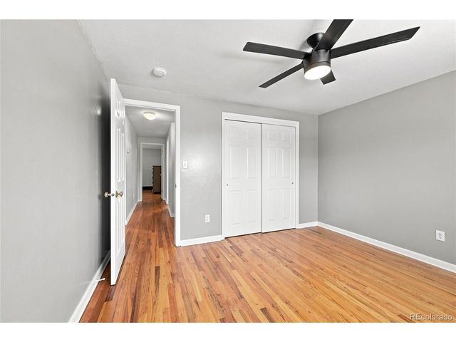 3037 University Ave, Longmont, CO 80503