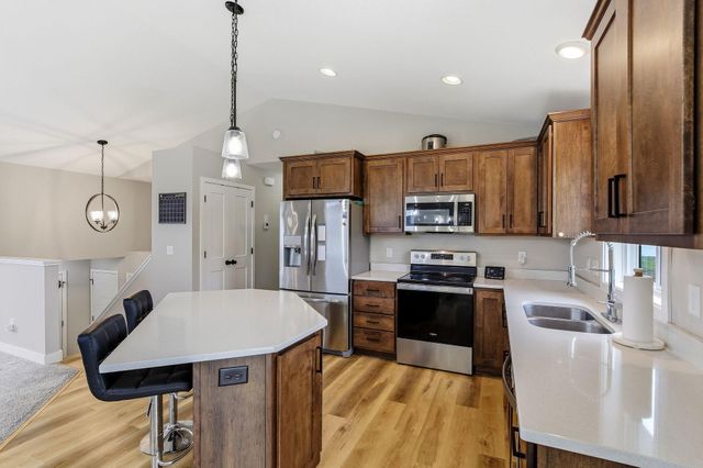 18532 Salem Street NW, Elk River, MN 55330