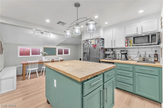 605 L Avenue, Boulder City, NV 89005