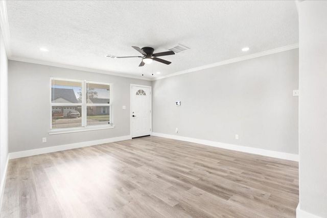 10019 Kirkdale Drive, Houston, TX 77089